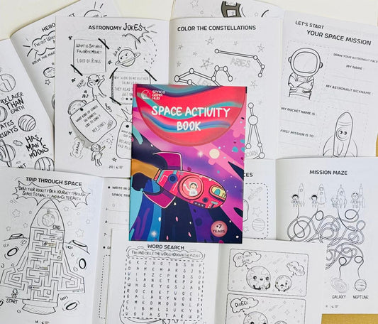 كتاب الانشطه في الفضاء - Space Activity Book